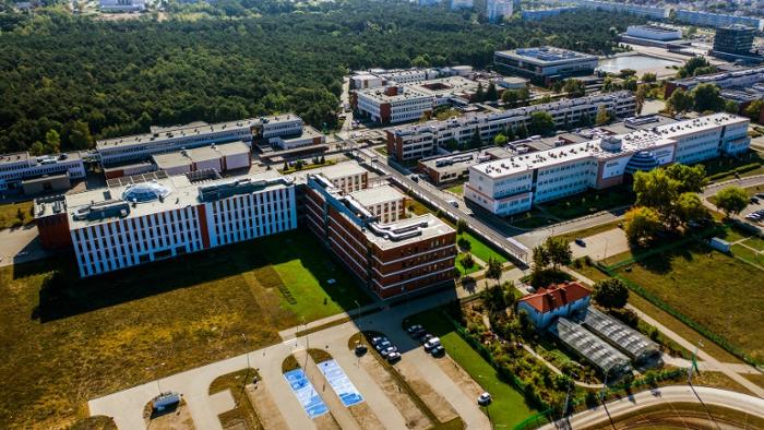 Foto aérea de la Universidad Nicolaus Copernicus - Torun (Polonia)