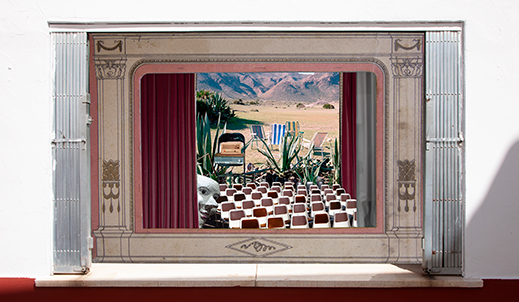 Escenario de cartón