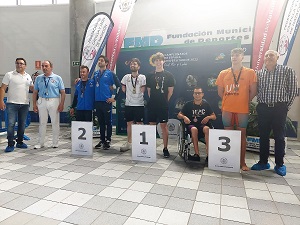 Natación