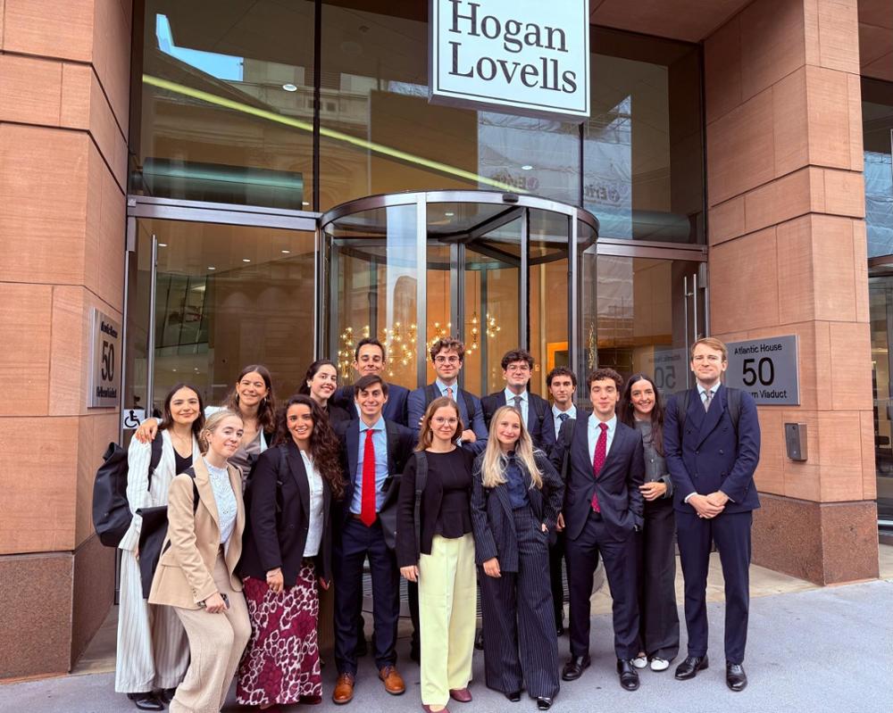 Fotografía de los participantes Hogan Lovells International Legal Experience