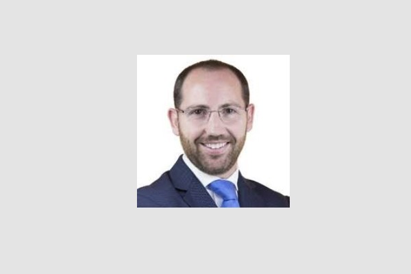 Carlos Poza