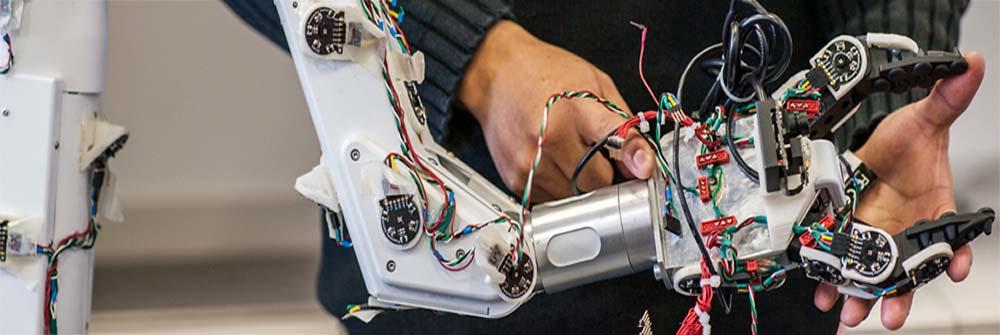 Learn about our new Bachelor Degree in Robotics