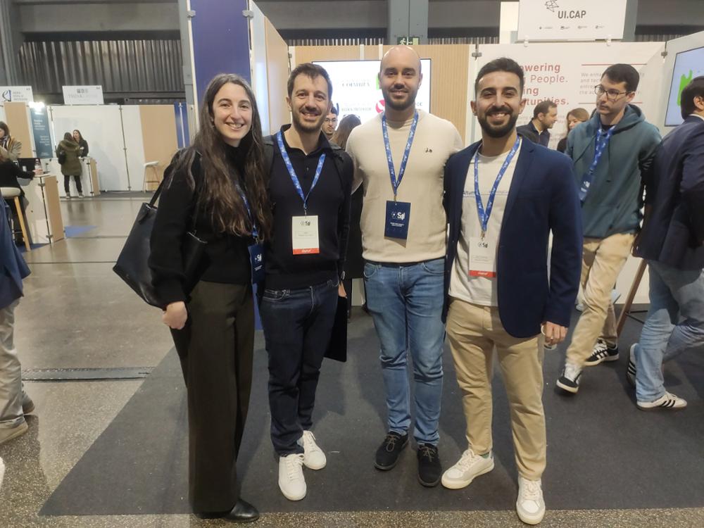 Integrantes 60Nd y Altum 