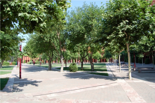 plaza central del campus de Leganés