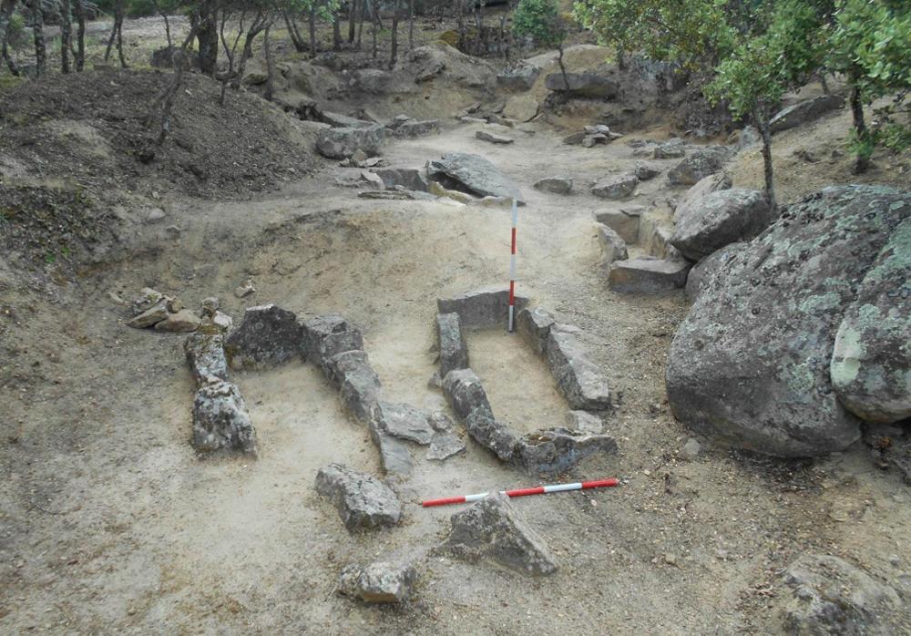 Senda guiada “LAS ANTIGUAS POBLADORAS DE LA CABRERA”.