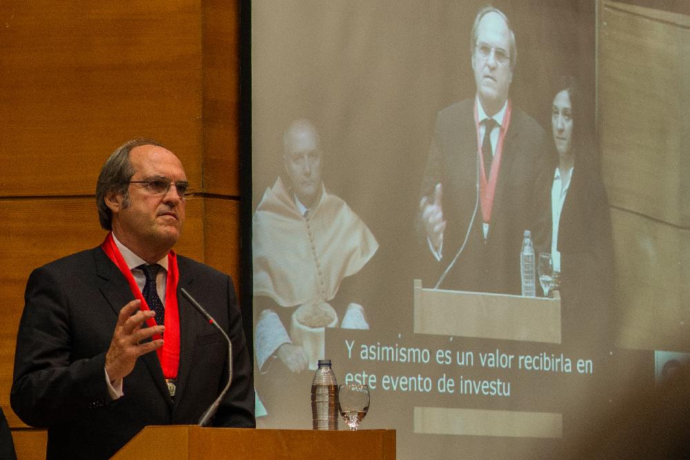 Ángel Gabilondo durante su discurso de agradecimiento.