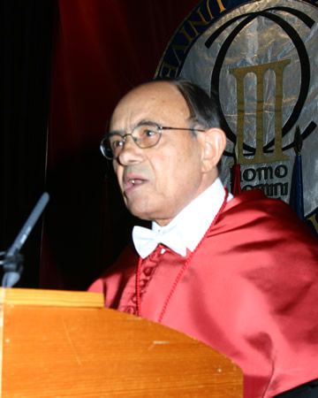 Discurso de investidura como Doctor Honoris Causa del Profesor Don José Delgado Pinto 