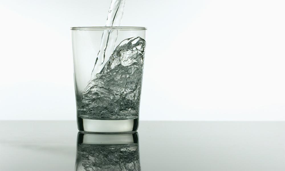 Imagen de un vaso con agua
