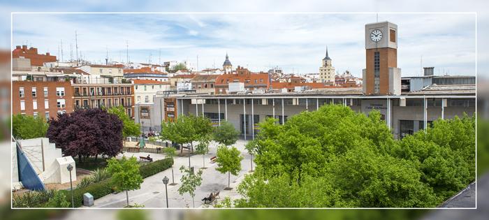 Vista panorámica del edificio del Campus Madrid Puerta de Toledo.