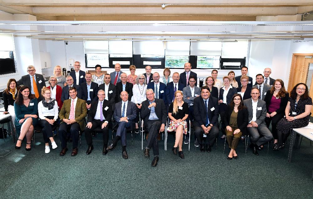 Foto de los asistentes a la Asamblea General de la red Yerun 