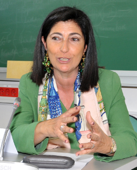 Profª. Dª. María Luz Neira Jiménez