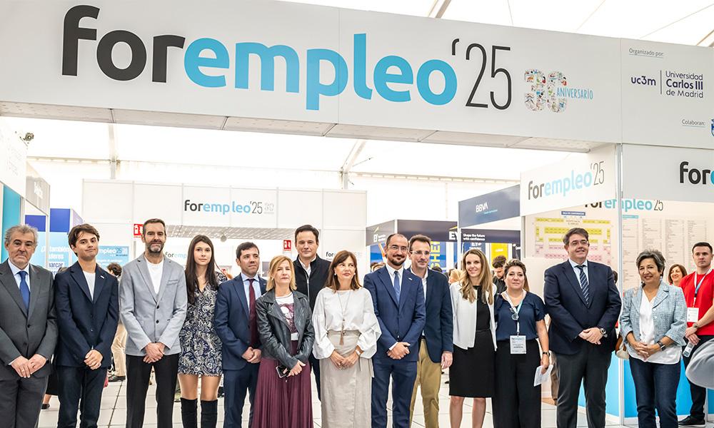 El primer día de esta edición ha recibido más de 6.000 visitantes en busca de prácticas y empleo