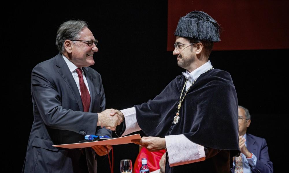 Matías Rodríguez Inciarte recibe la máxima distinción de Medalla de Honor de la UC3M