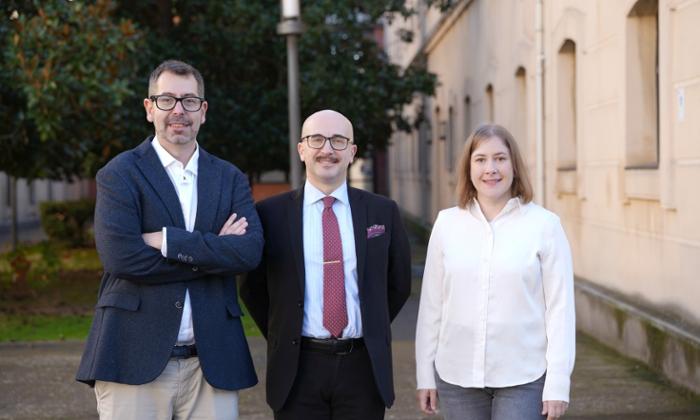 Jesús Bermejo Tirado, Michele Curnis y Ana Mejón en el campus de Getafe de la UC3M
